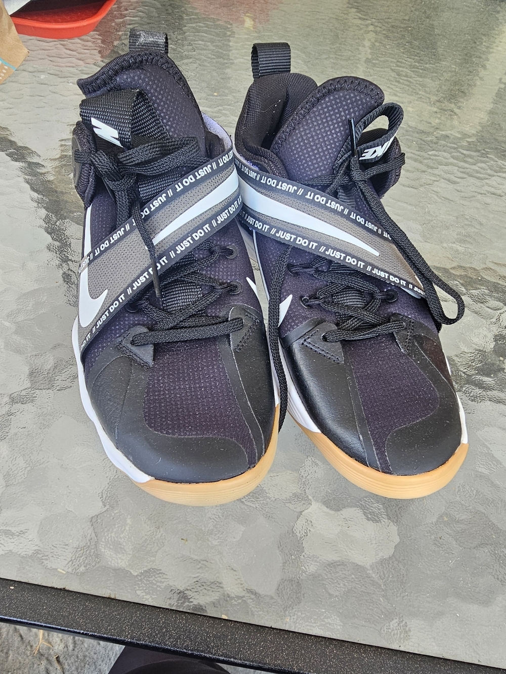 Nike React HYPER-SET Black Sneakers with Gum Soles